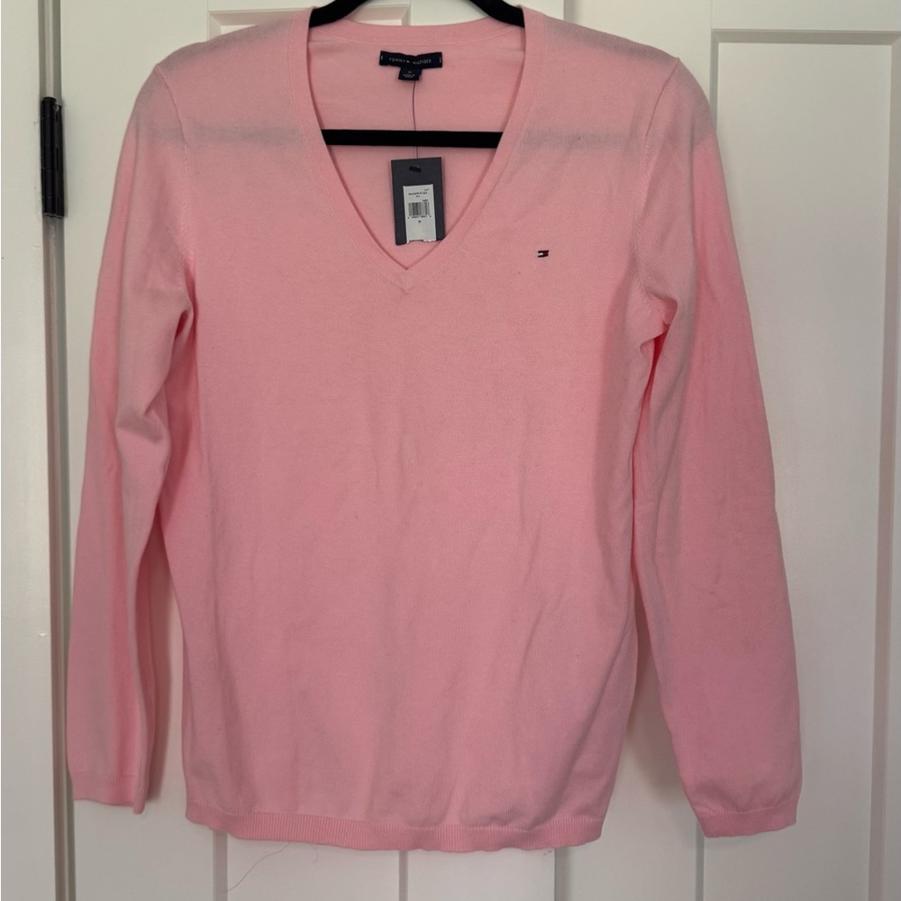 Tommy Hilfiger Women's Soft Pink V-Neck Sweater